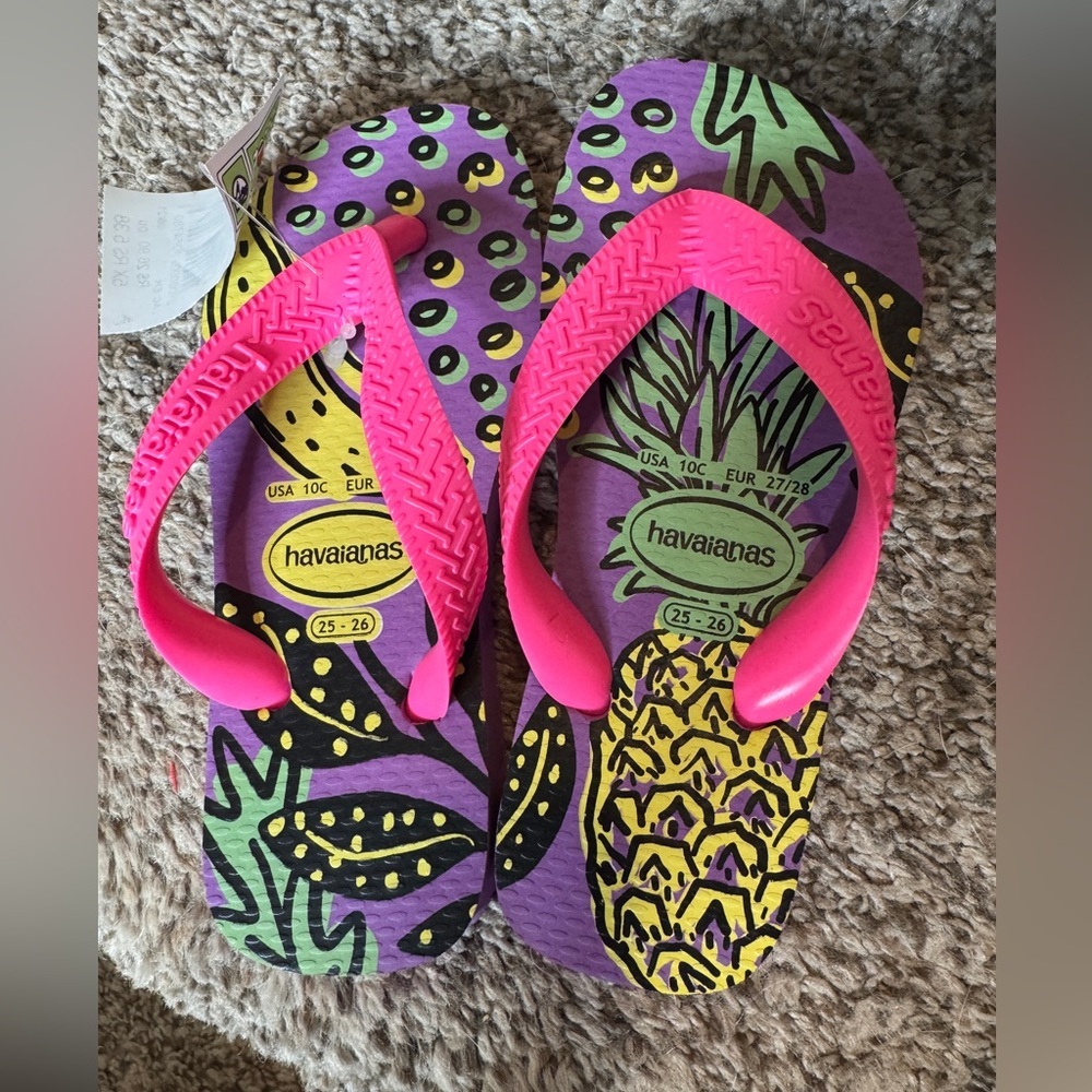 HAVAIANAS NWT Girls Purple Pink Pineapple Flip Flops‎ Size 10C Summer Beach Pool